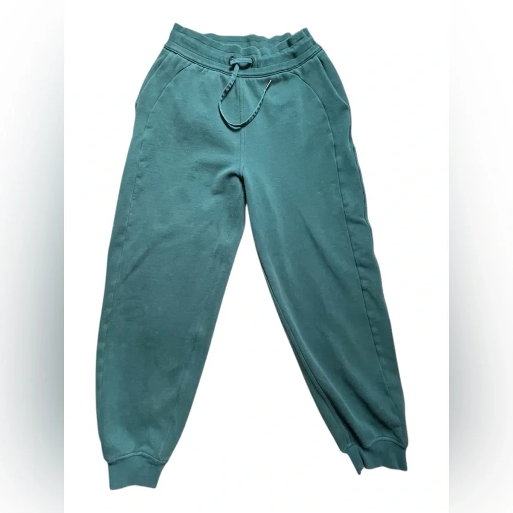Lululemon Scuba High Rise Relaxed Jogger Size 4 - Picture 2 of 11